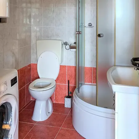 One-bedroom In Дом отдыха Zminj